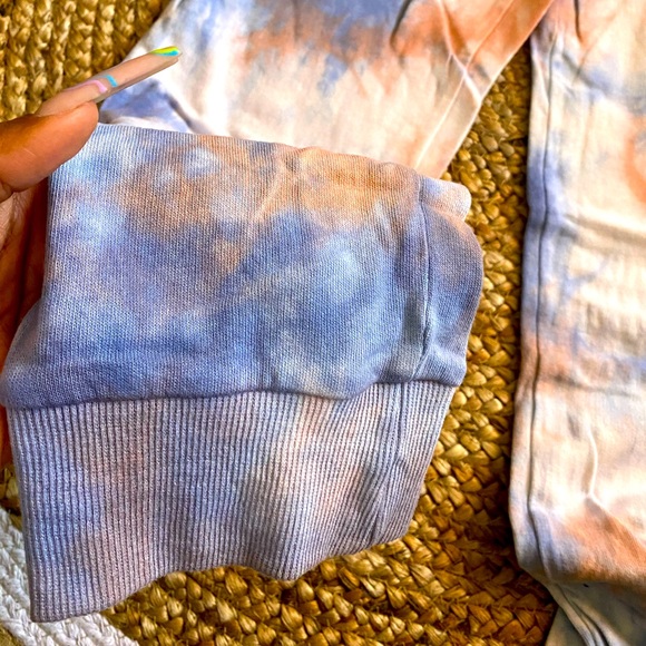 Tye/dye Sweats - Picture 2 of 2